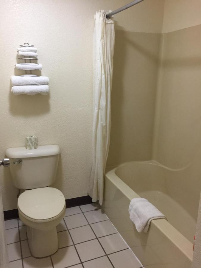 Ingleside Motel Athens Bagian luar foto
